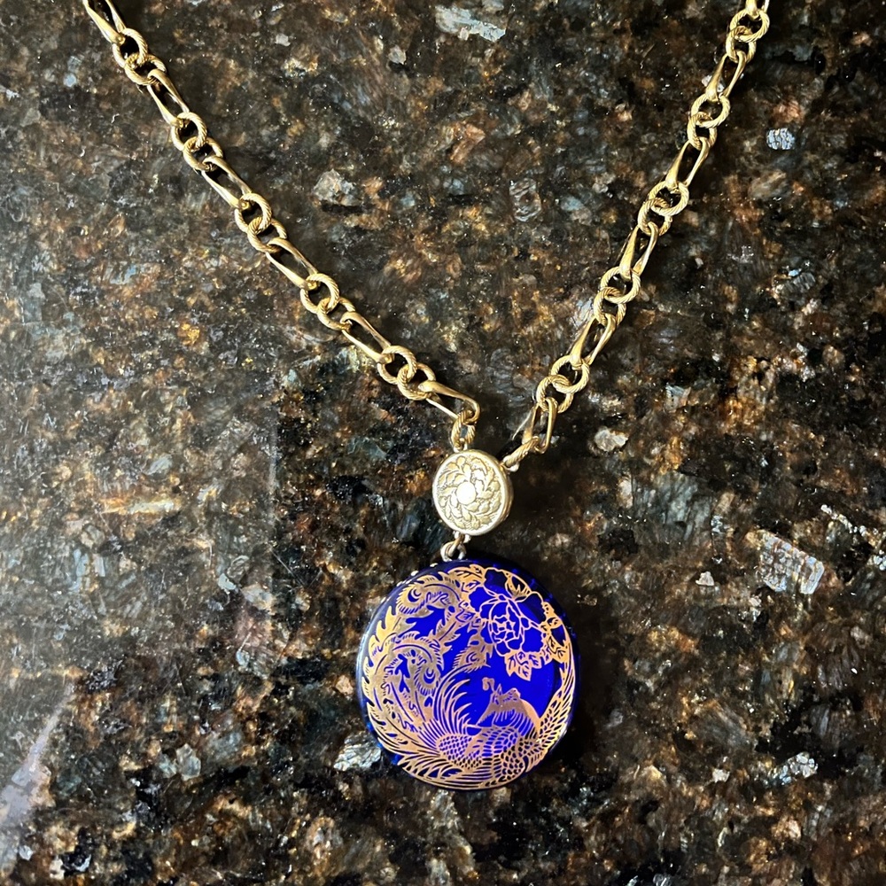Grandmother’s buttons special edition blue peacock necklace